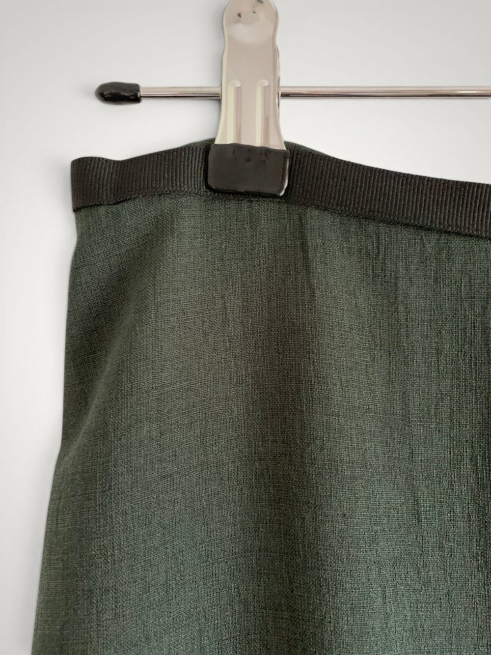 Cefinn Dark Green Crepe Tiered Skirt, Size 6 - Picture 6 of 7
